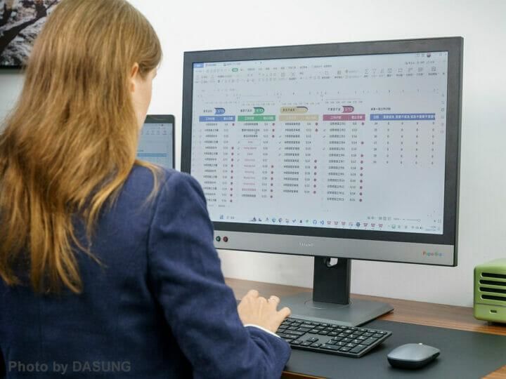 Комп’ютерний монітор, який читається наче паперова книга: DASUNG випустить перший у світі кольоровий монітор на електронному папері