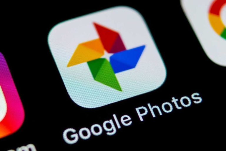 Как загрузить фотографии в Google Photos