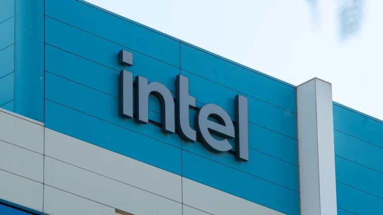 Intel отримає $7,9 мільярда за програмою CHIPS, фінансування зменшено на $600 мільйонів