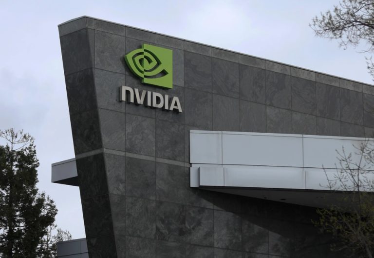 Китай розслідує Nvidia у відповідь на ескалацію “чипової війни” зі США