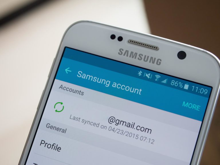 Samsung починає видалення акаунтів користувачів в телефонах Galaxy