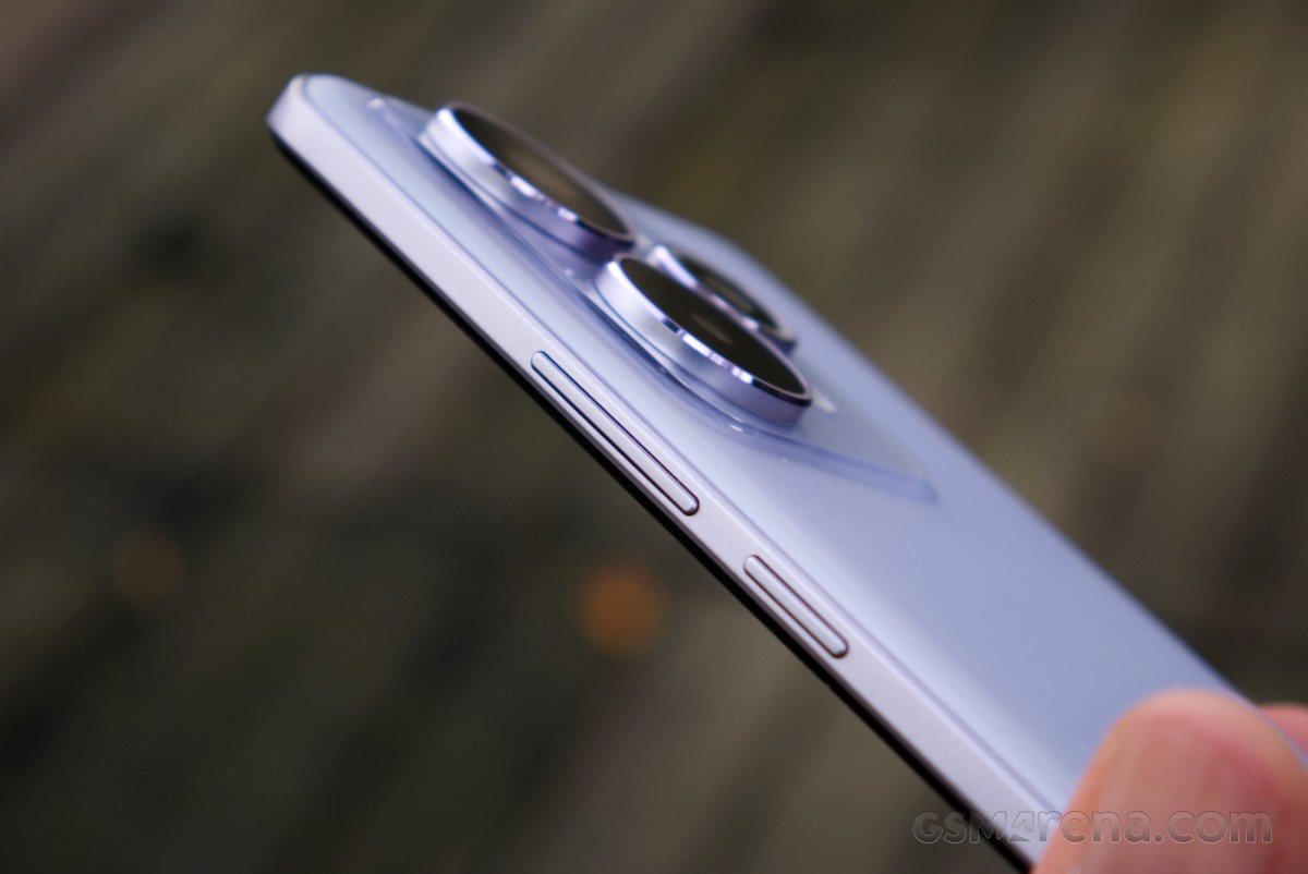Практичний огляд Realme 15 Pro