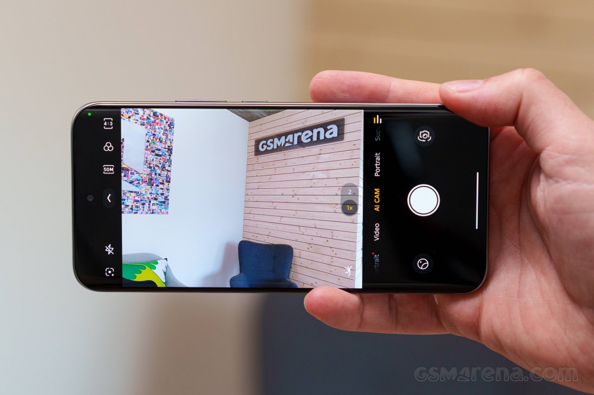 Огляд Tecno Spark 40 Pro+