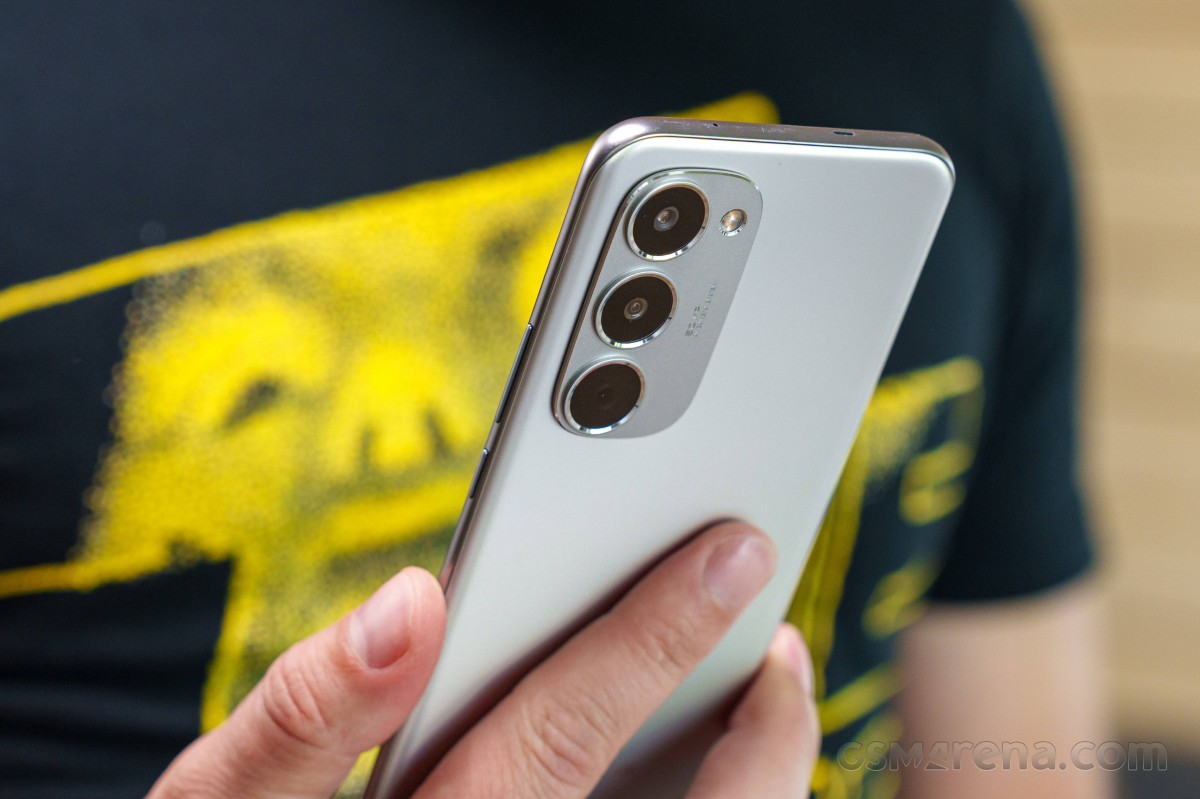 Огляд Tecno Spark 40 Pro+