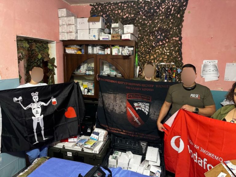Военные получили оборудование для спасительного переливания крови на догоспитальном этапе