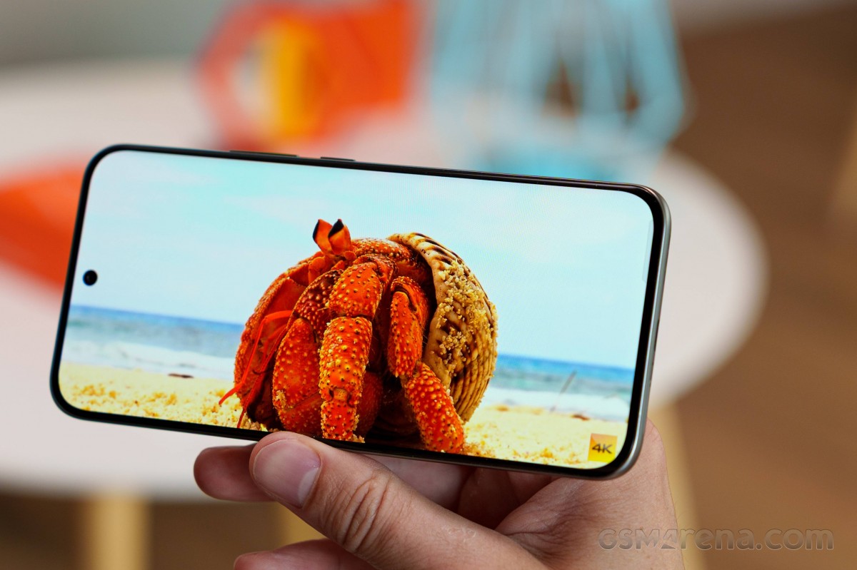 Огляд Tecno Spark 40 Pro+