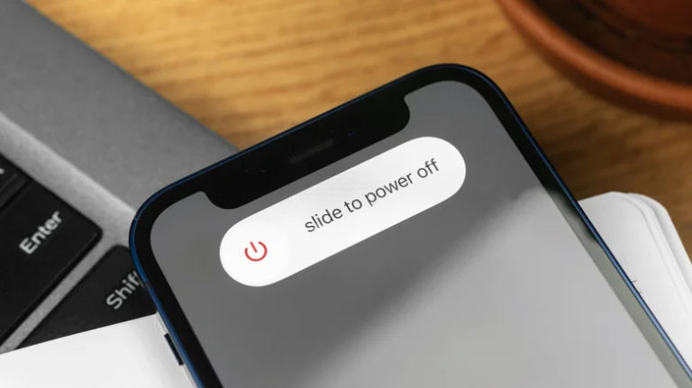 Як перезавантажити iPhone без кнопки живлення