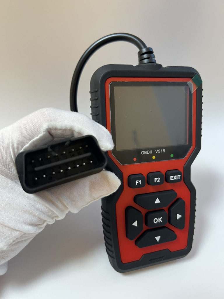 Навіщо OBD2-сканер потрібен звичайному водію