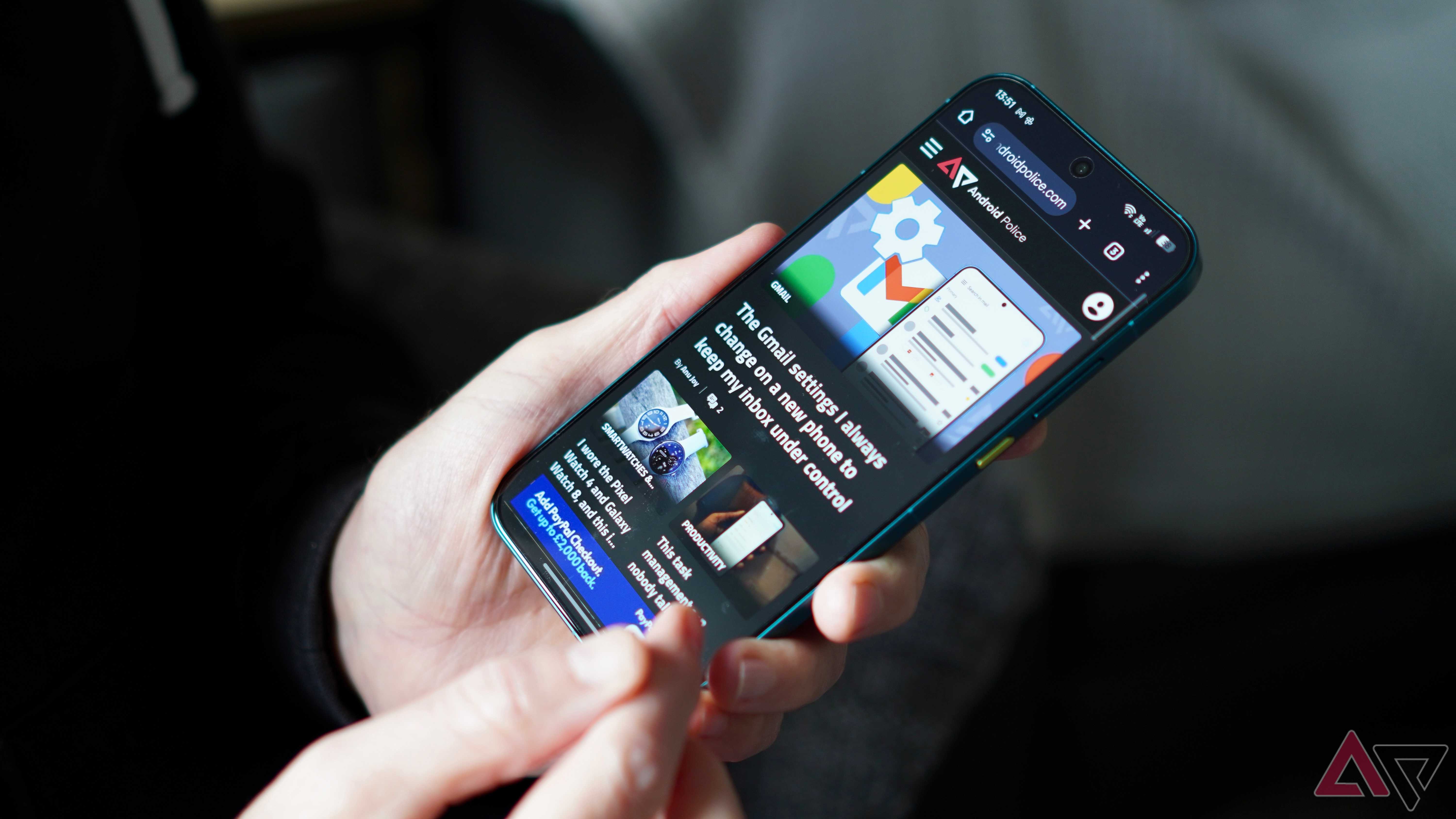 A browser running on the Realme GT 8 Pro