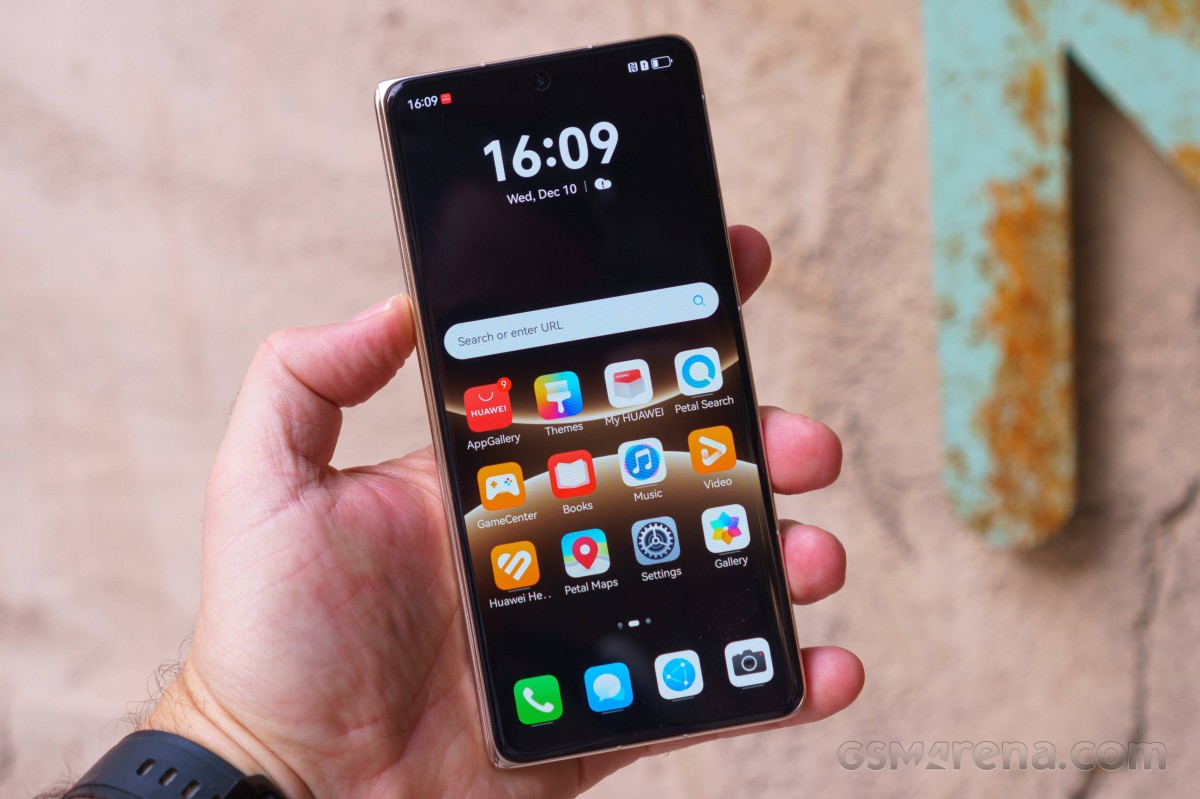 Huawei Mate X7 hands-on review