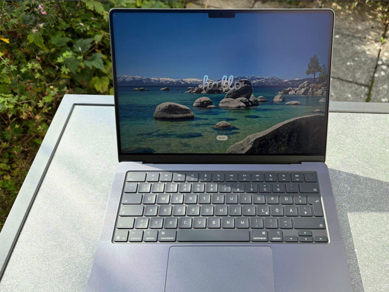 MacBook Pro M6 може стати першим ноутбуком Apple з сенсорним екраном