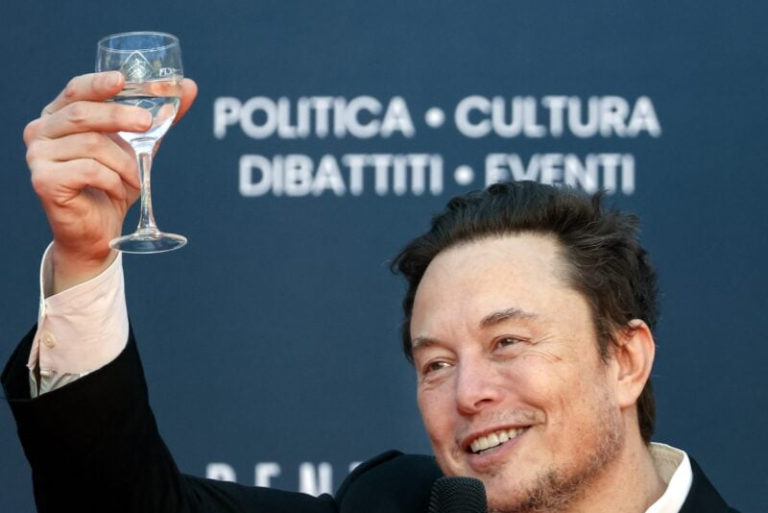 Собирать деньги на пенсию нет смысла – говорит самый богатый человек в мире Илон Маск