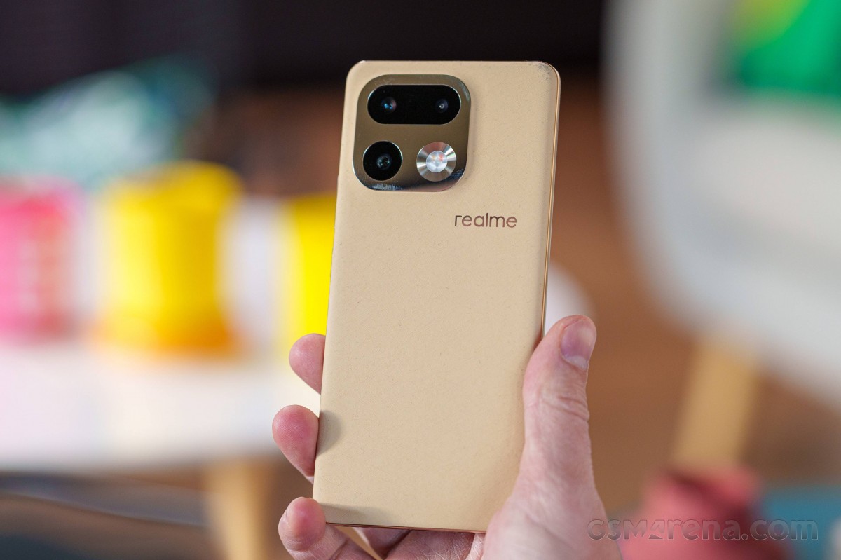 Огляд Realme 16 Pro+