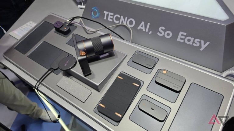 Концептуальный модульный телефон Tecno впечатлил, но нужен ли он кому-то?