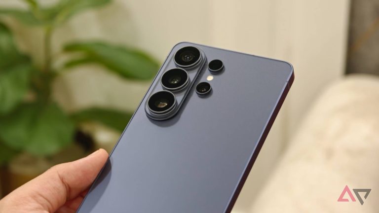 Samsung наконец-то откажется от крошечных батарей на 5000 мАч