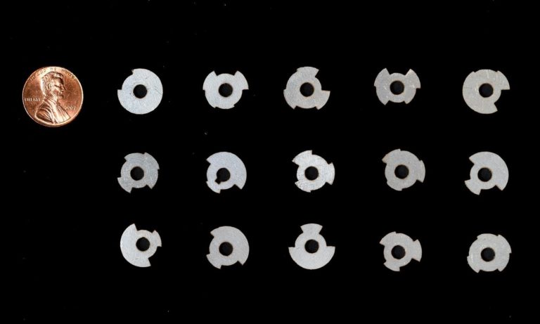 Інженери Georgia Tech створили 3D-друковані металеві мітки що відстежують рухи без батарейок