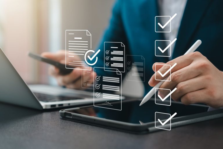 Опитування на телефоні: як обіцяють заробіток, а платять копійки