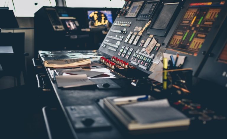 Чому одному AI‑агенту не можна довіряти в критичних рішеннях