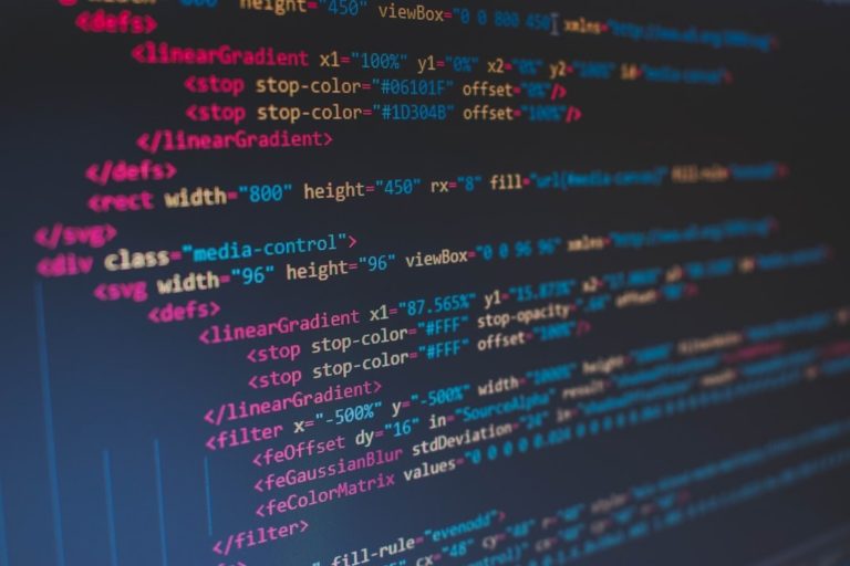 SaaS без апокаліпсису: як AI змінює економіку софту, інтерфейси й роль CLI