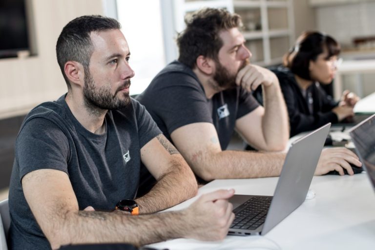 Коли продакт-менеджер відкриває pull request: нова реальність команд розробки