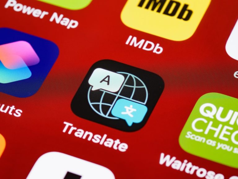 Як одна кнопка перетворює iPhone на офлайн‑перекладач