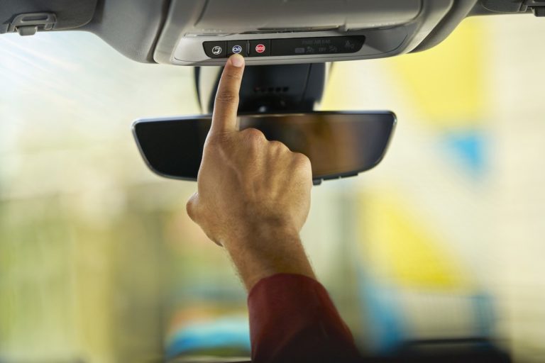GM заплатить $12,75 млн за порушення приватності водіїв