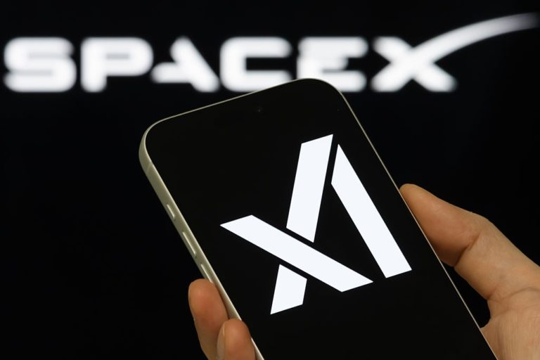 SpaceXAI Маска масово втрачає співробітників після злиття