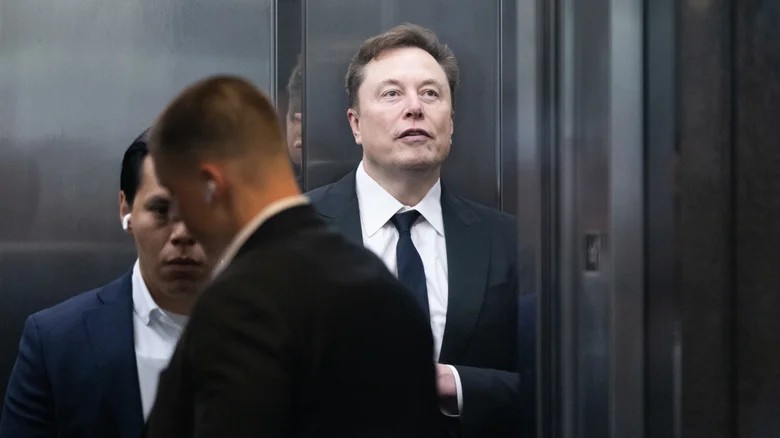 Ілон Маск домовився з SEC і сплатить штраф $1,5 млн