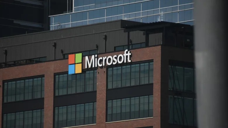 Британський регулятор розслідує Microsoft Office