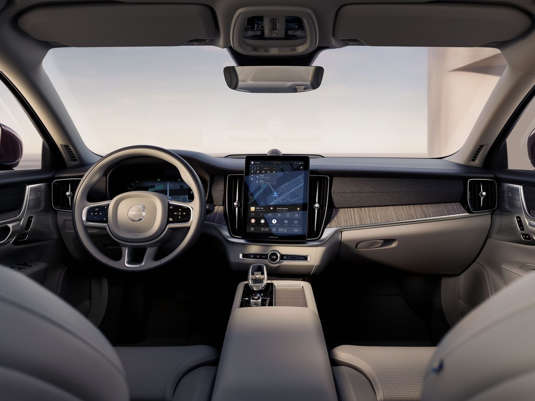 Адміністрація Трампа дозволила Volvo продавати підключені авто в США