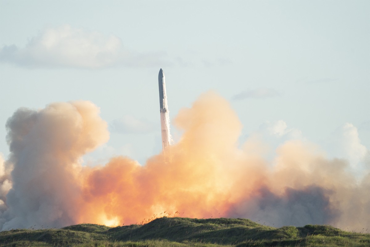 FAA вимагає від SpaceX розслідувати аварію бустера Starship V3