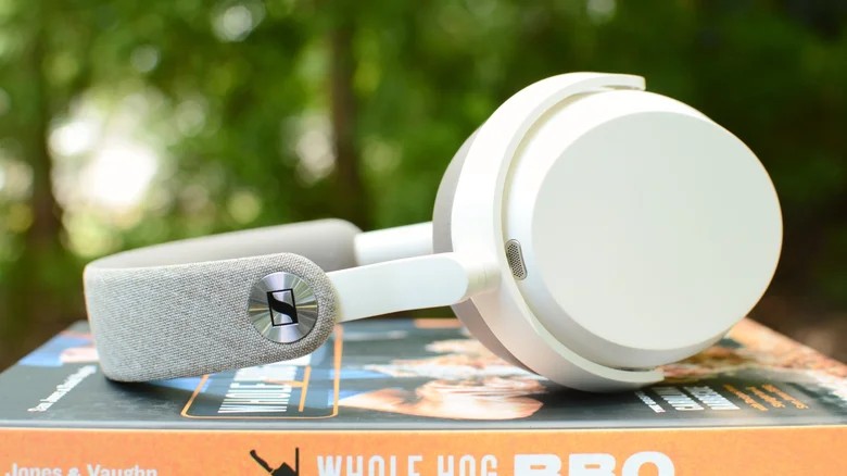 Огляд Sennheiser Momentum 5 Wireless: варто було чекати