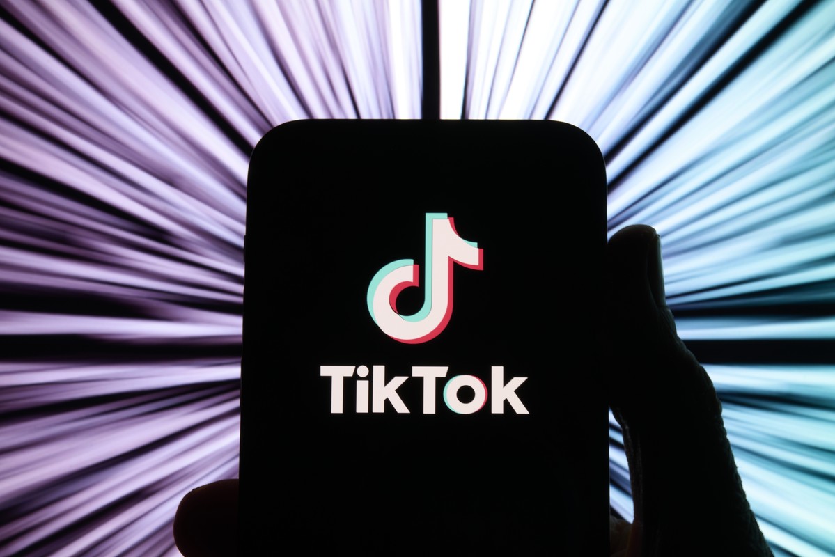 Як TikTok перетворюється на супердодаток