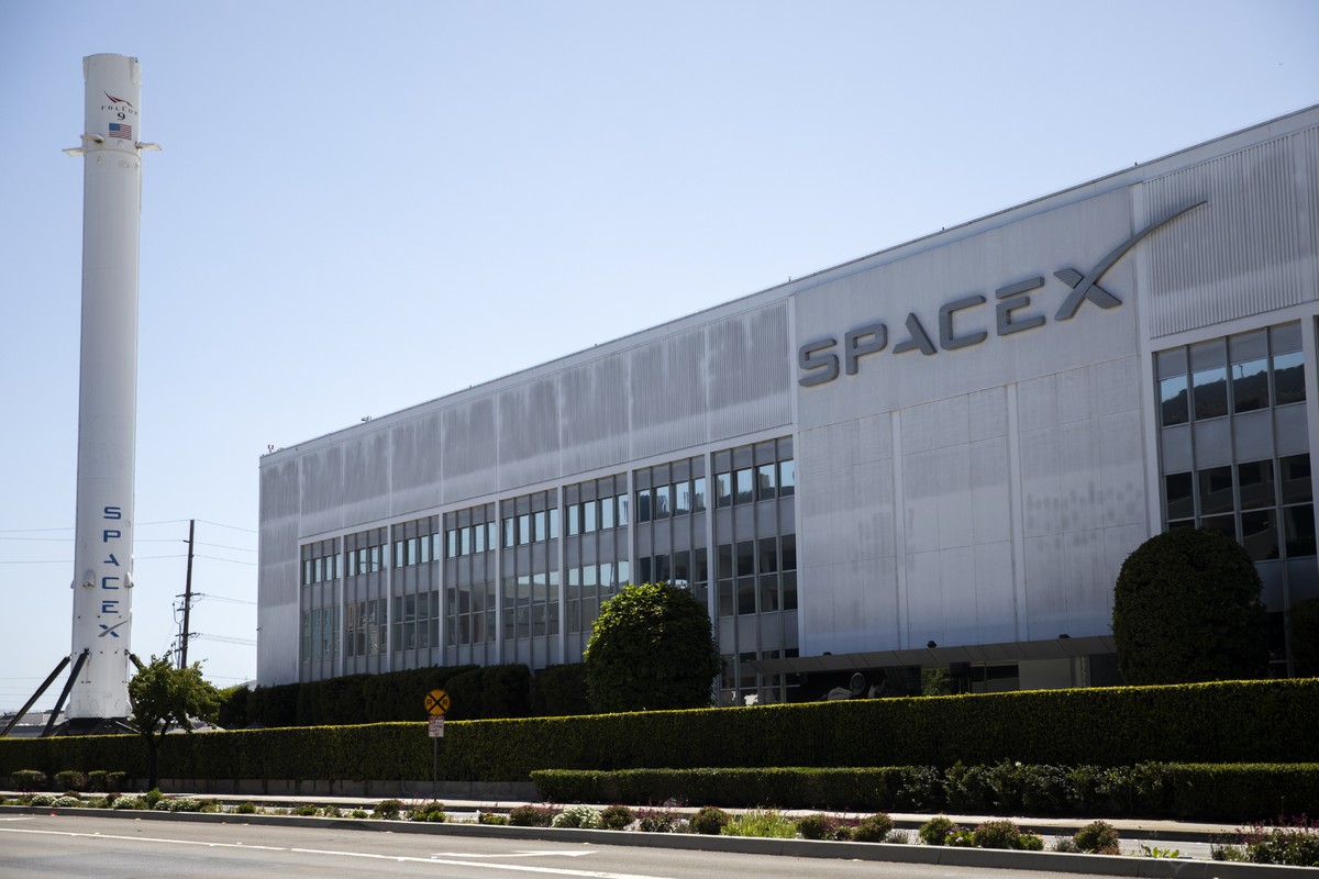SpaceX може інвестувати до $119 млрд у фабрику чипів у Техасі