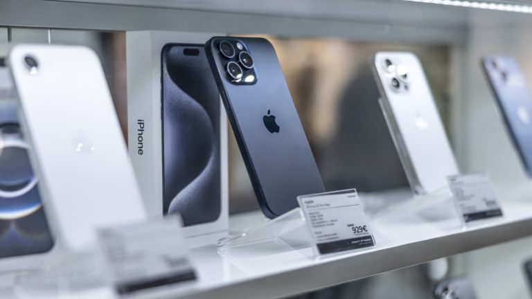 Apple випустить складаний iPhone лише в одному кольорі, щоб не ускладнювати виробництво