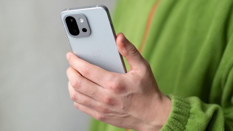 Сколько лет проживут смартфоны OnePlus, по словам их владельцев
