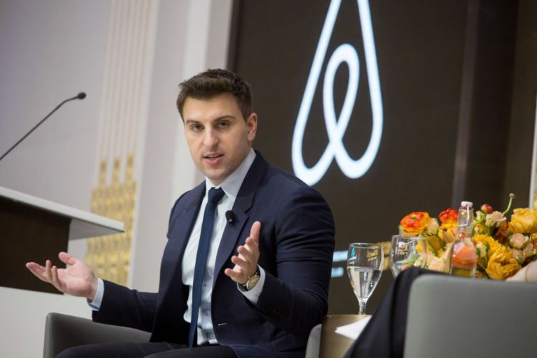 CEO Airbnb Браян Ческі запускає власну AI-лабораторію