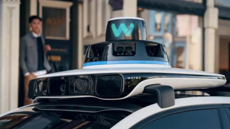 Злодій використав таксі Waymo для пограбування йога-крамниці