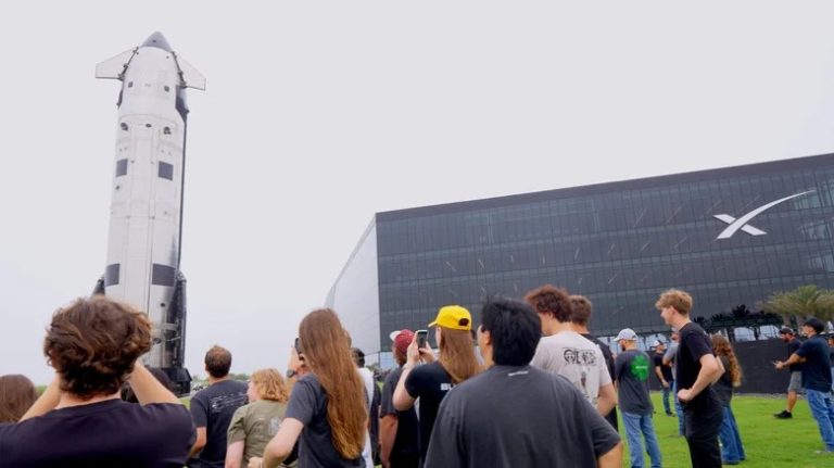 SpaceX планує залучити $74,4 млрд на IPO