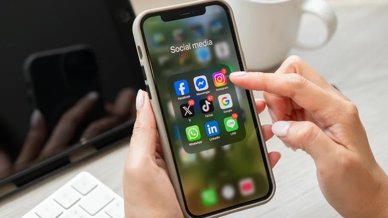 Instagram дозволив змінювати порядок постів у гріді