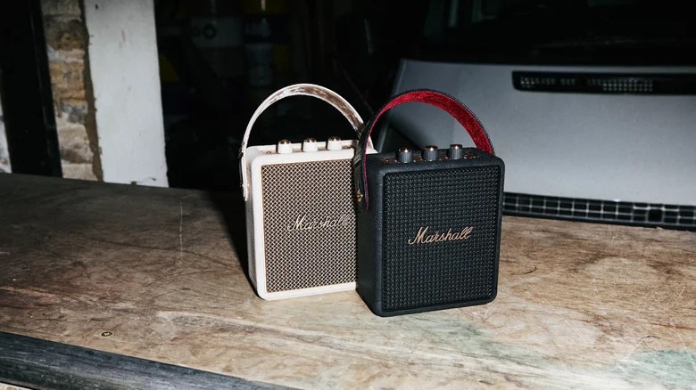 Bluetooth-колонка Marshall Stockwell III працює понад 40 годин