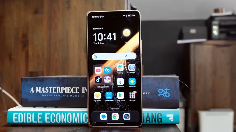 Огляд Honor Magic V6: механічний шедевр