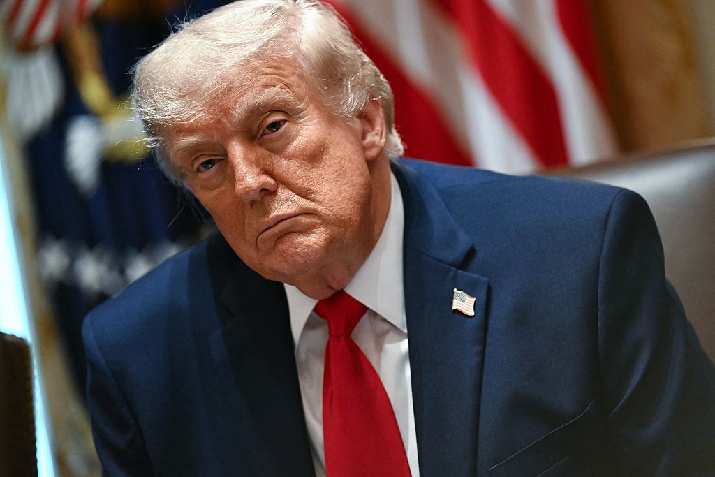 Трамп підписав звужений указ про нагляд за ШІ