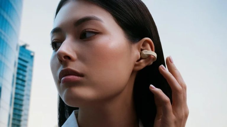 Sennheiser представила відкриті навушники Accentum Clip