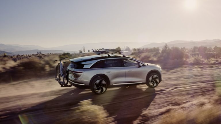 Новий CEO Lucid Motors скорочує 18% персоналу