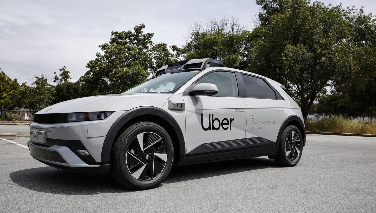 Uber виведе на дороги 500 авто для збору даних