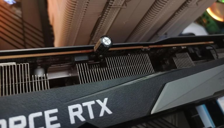 Батько відремонтував RTX 3070 старою деталлю, зекономивши сину 120 доларів