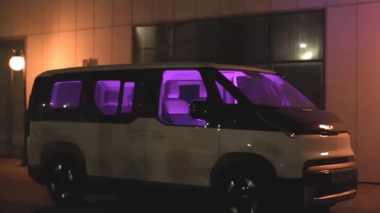 Hyundai та Kia показали систему UV-дезінфекції салону