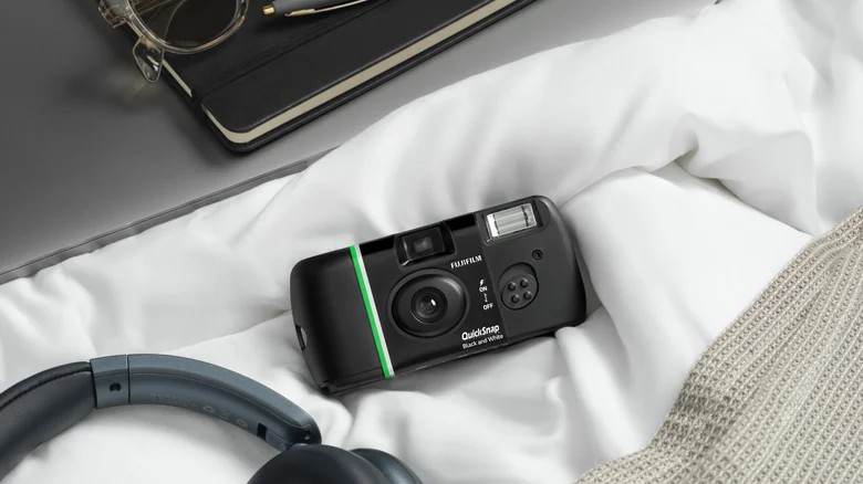 Fujifilm оновила одноразові QuickSnap до 40-річчя