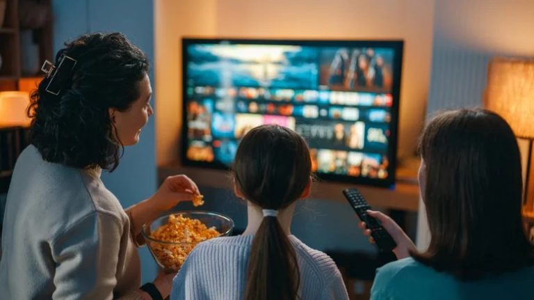 Plex, Jellyfin чи Emby: що обрати для домашнього кінотеатру